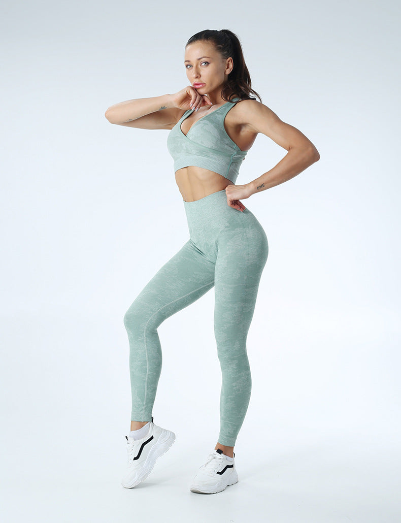 Seamless Camouflage Sports Bra for Yoga and Running