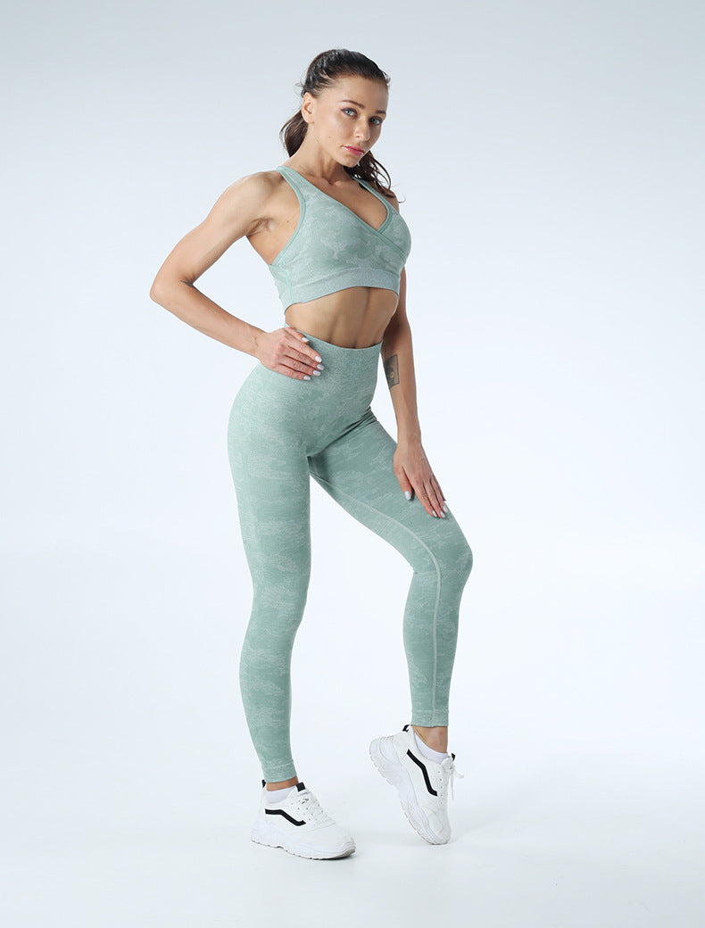 Seamless Camouflage Sports Bra for Yoga and Running